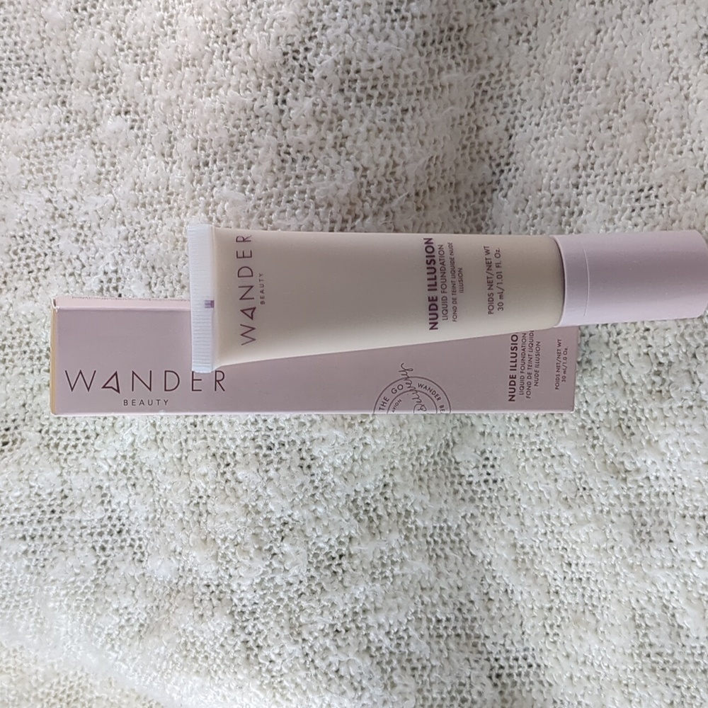 Wander Beauty Nude Illusion Liquid Foundation in Light Medium, 30ml/1.01fl oz